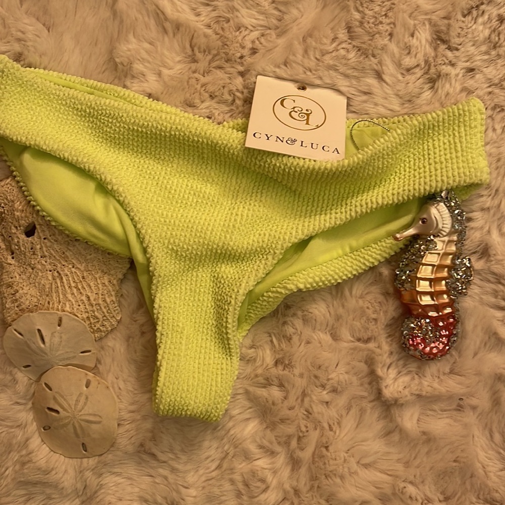 Cyn & Luca 💦 Bikini bottom only Citron  medium juniors - Picture 9 of 10